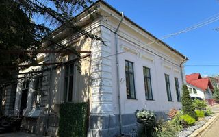 Persoana fizica !! vand casa Centru  !! 1160 Mp !! rate !! - Poză 1