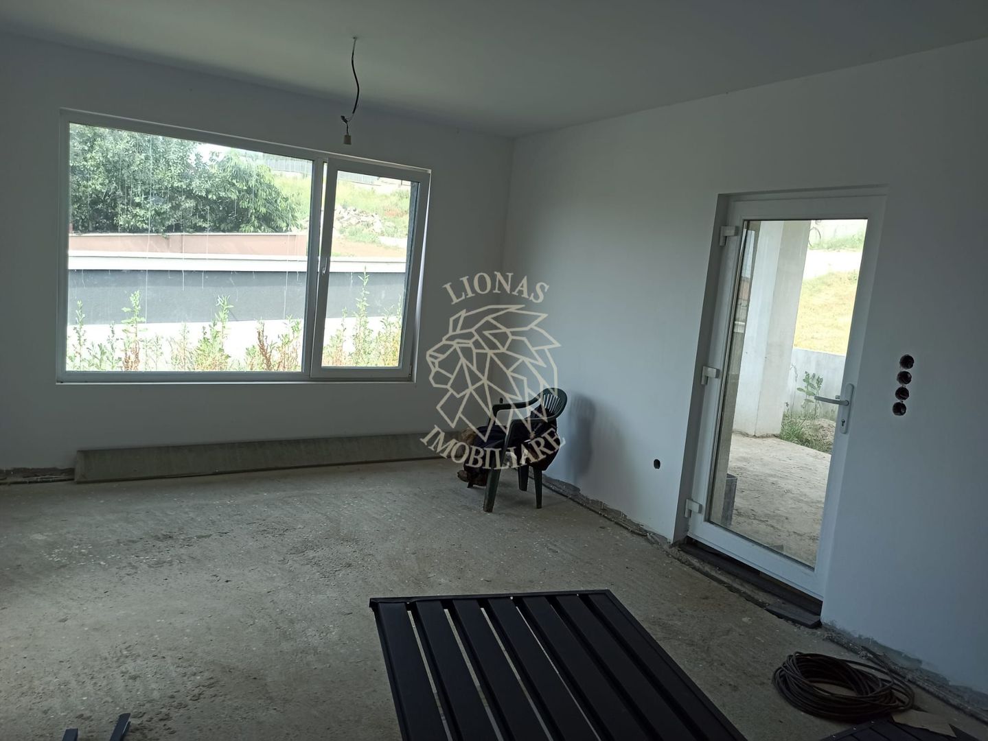 Casa Noua 4 camere 123 mp-teren 500 mp-terasa-Viisoara - Poză 3