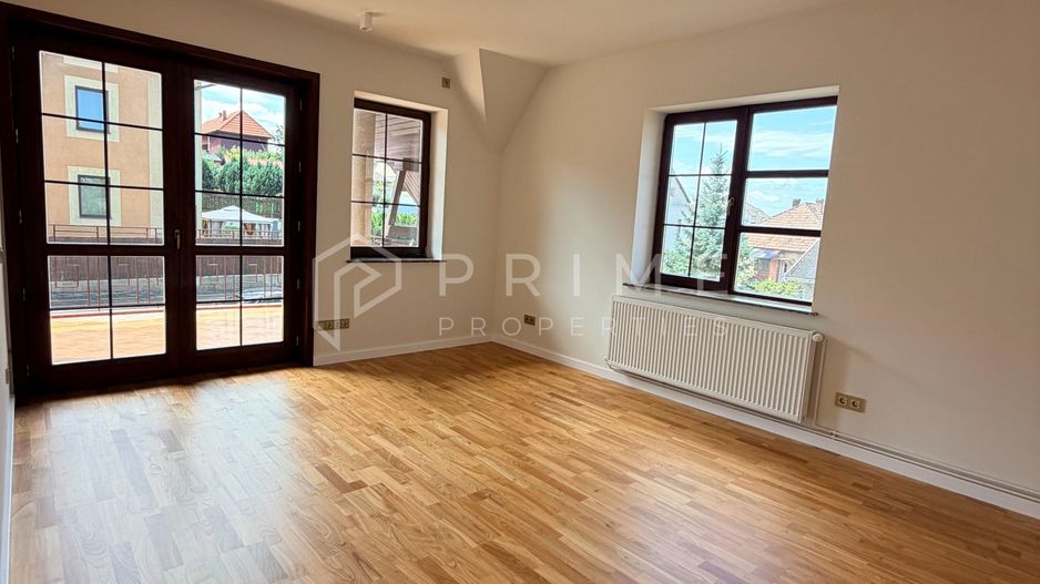 Spațiu de birouri PREMIUM | 160 mp | Vila renovată | Platou | Parcare - Poză 10