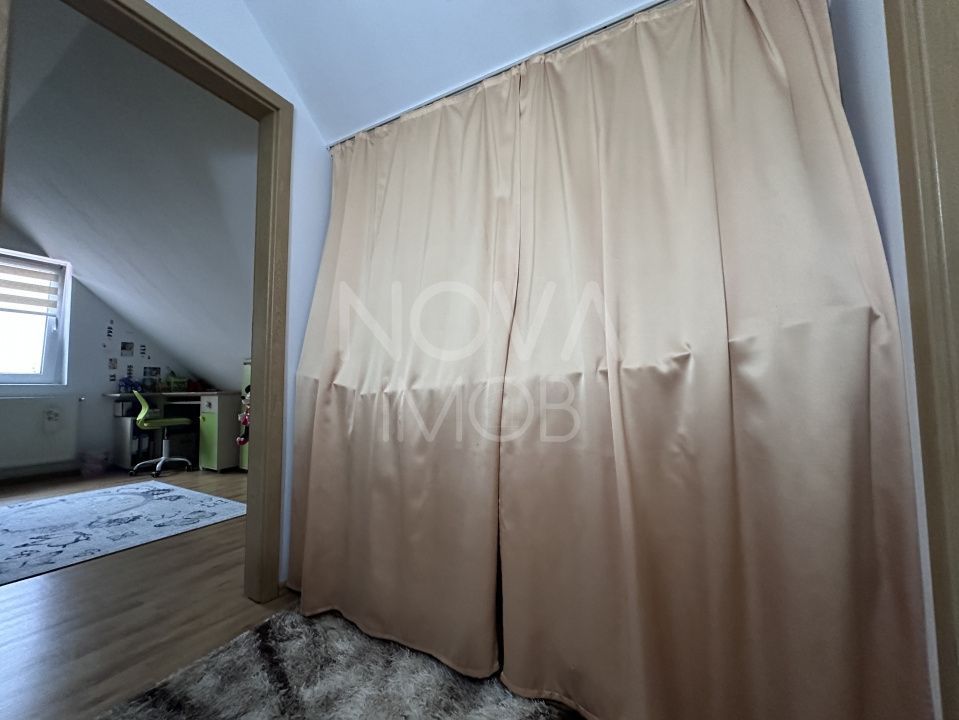 Apartament 3 camere, modern, mobilat si utilat - Poză 13