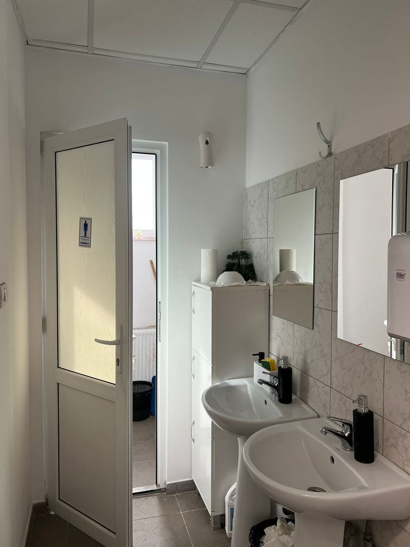 SPATIU BARTOLOMEU SHOWOORM - Poză 13