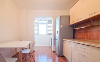 Apartament 3 camere Metrou Gorjului-Dezrobirii - Poză 6