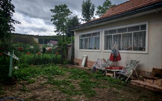 Casa individuala cu 3 camere,CODLEA - DUMBRAVITA ,65000 euro - Poză 11