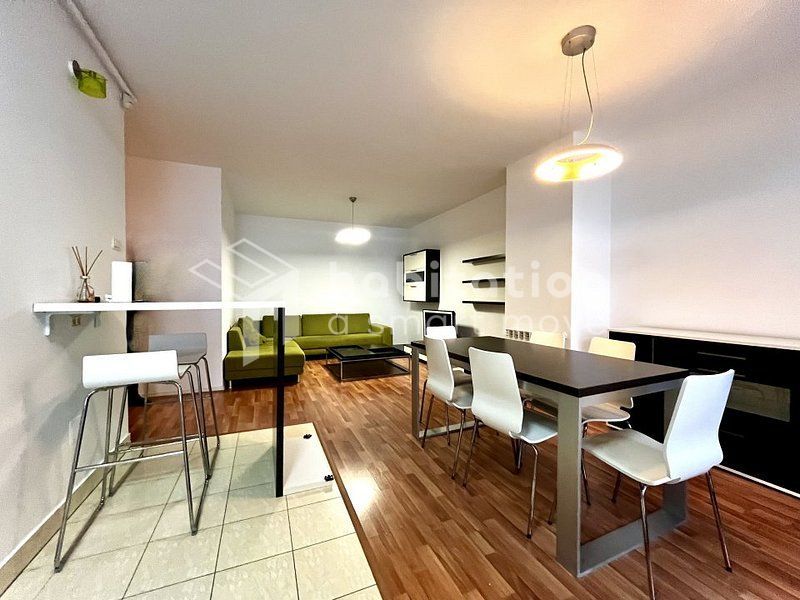 Apartament 3 camere, modern si spatios, 2009, zona Soarelui - Poză 2