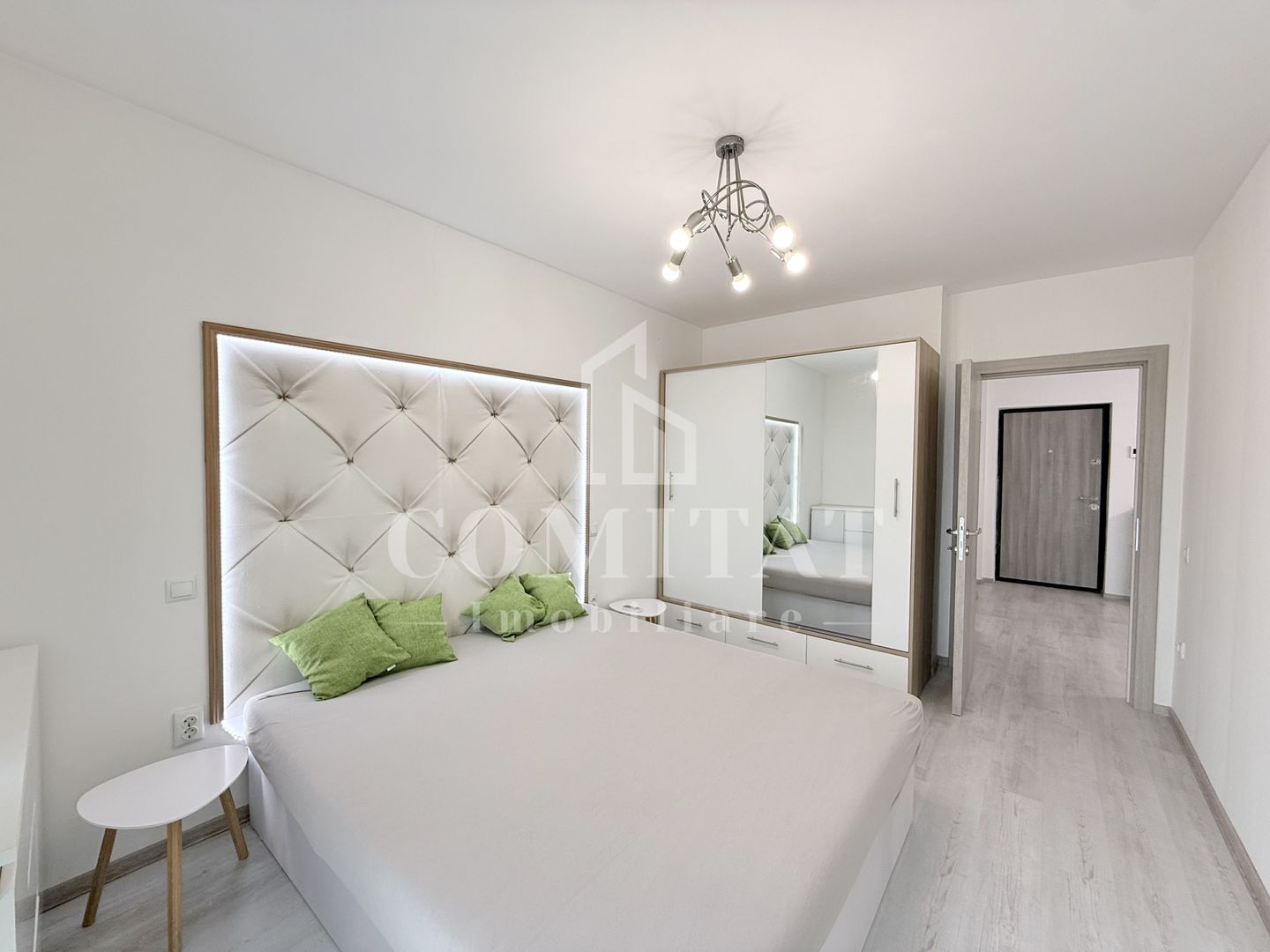 Apartament cu 2 camere | parcare inclusă | str Decebal - Poză 7