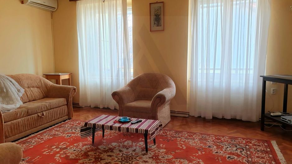 Apartament 4 camere 110 mp utili cu teren aferent si 2 bai Central - Poză 6