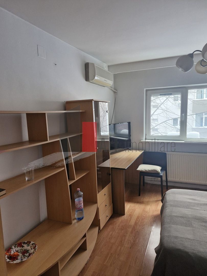Apartament 3 camere Crangasi - Poză 3