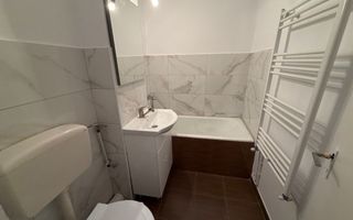 Garsonieră decomandată zona lenin 30 MP str sporturilor - Poză 9