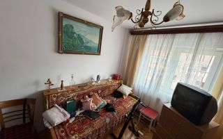 Apartament 3 camere, etaj 2 - Cugir - Poză 6