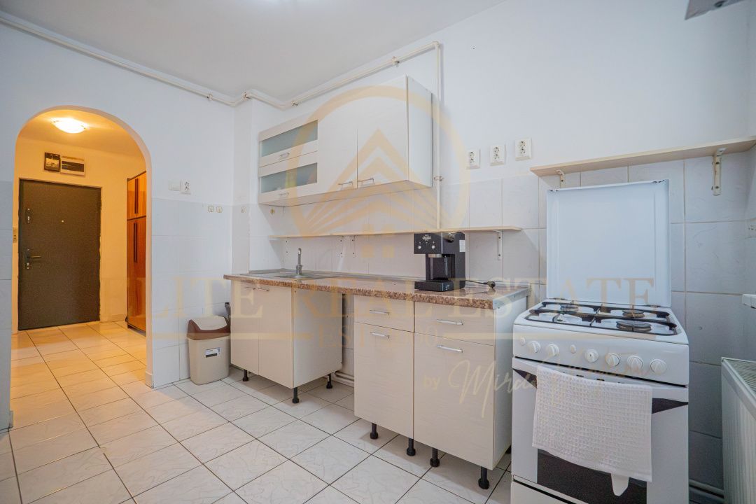 Far - Vânzare apartament cu 3 camere confort 1, situat la etajul 1. - Poză 13
