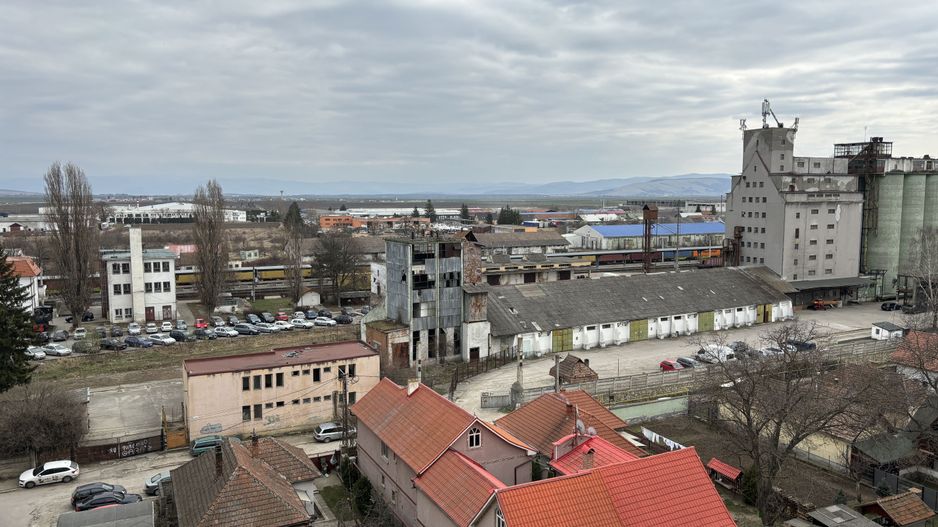 Apartament 3 camere decomandat 73 M² - Poză 8