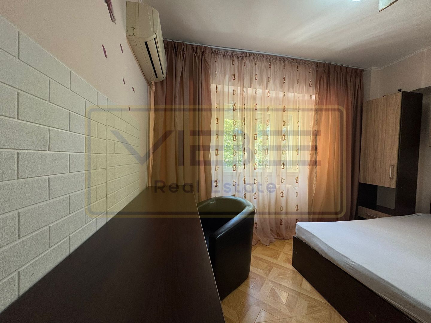Apartament 4 camere decomandat Nicolina - Catedrala Catolica - Poză 17