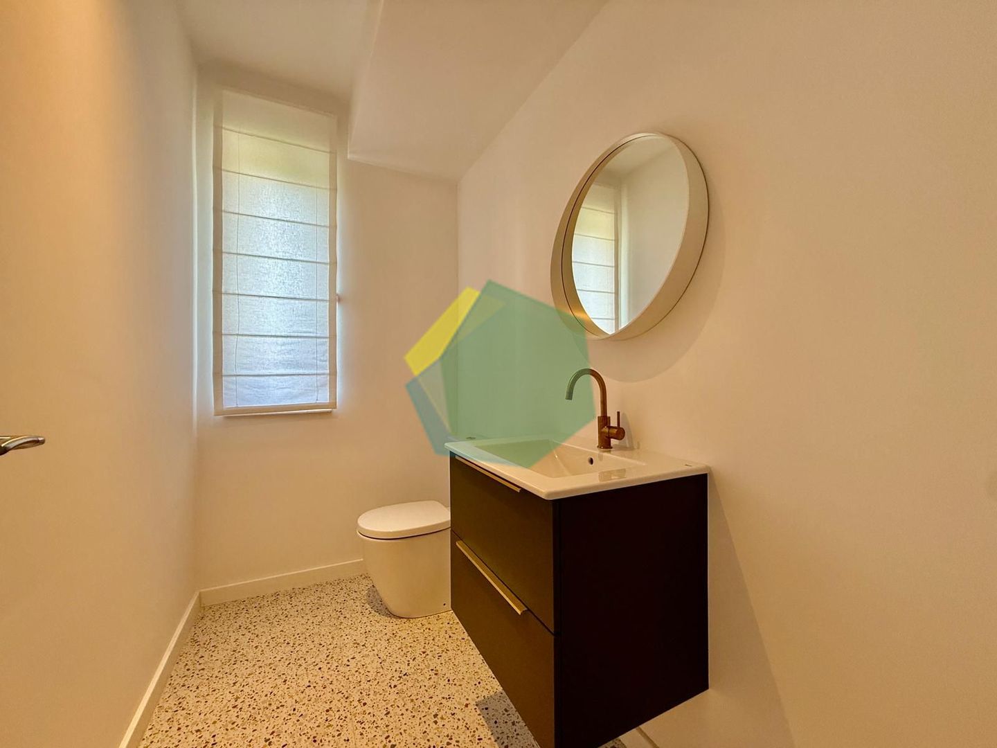 Vilă Premium în Corbeanca | Terasă Spațioasă & Curte Amenajată - Poză 19