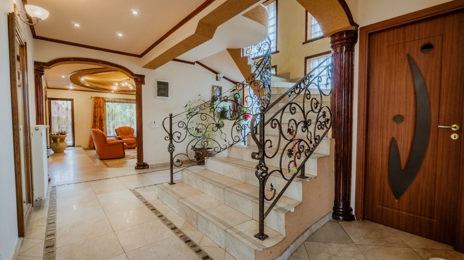 Vilă 6 camere în cartierul Alfa - Poză 14