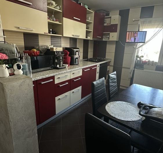 Vanzare Apartament 3 camere, 76 mp , bloc reabilitat, etaj 8–13 Septembrie - Poză 7