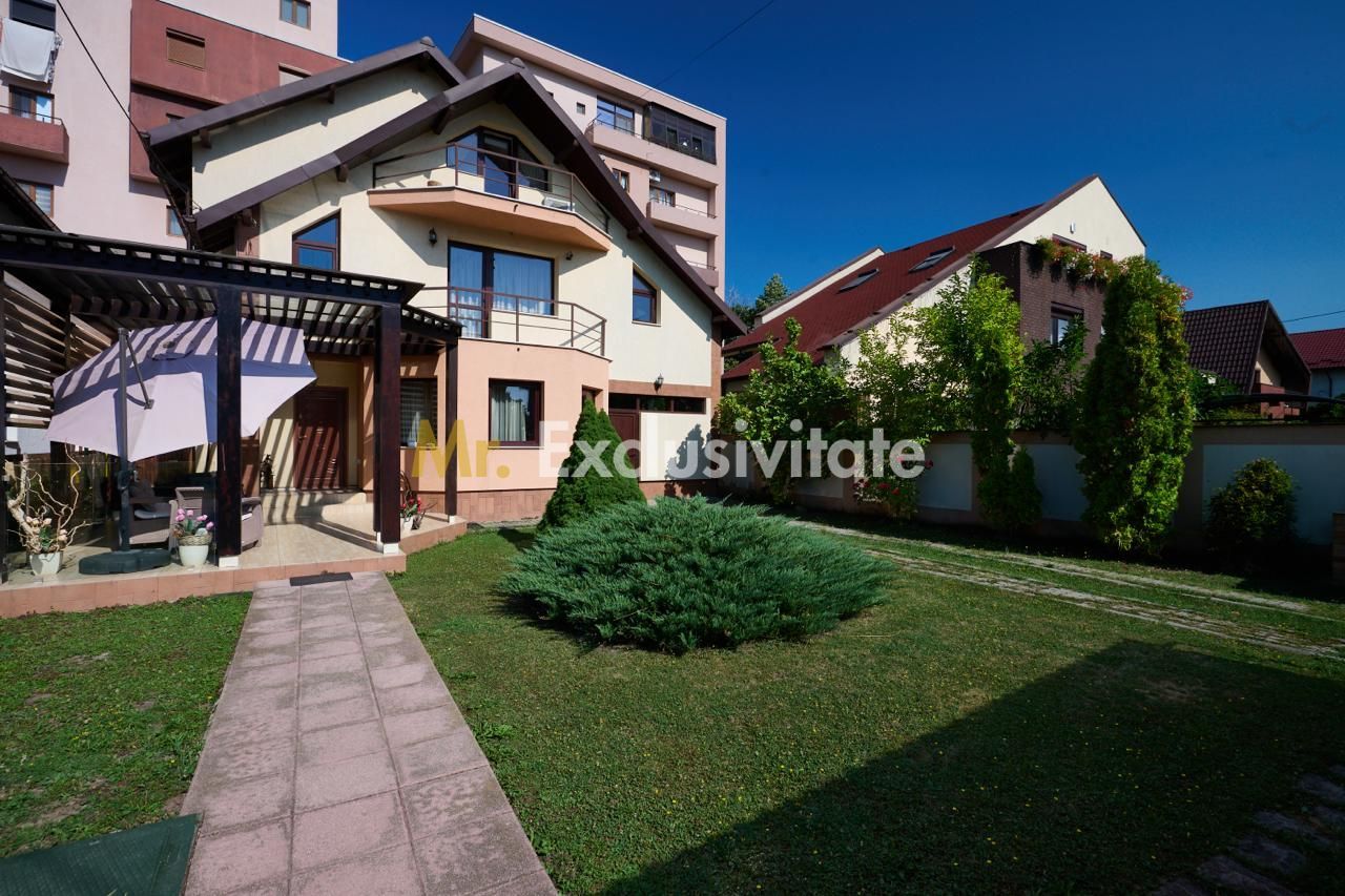 Casa + 305 mp terem curte proprie in zona rezidentiala Gavana - Poză 17