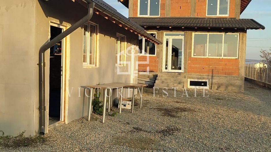 Casa de vanzare Pleasa,com.Bucov - Poză 3