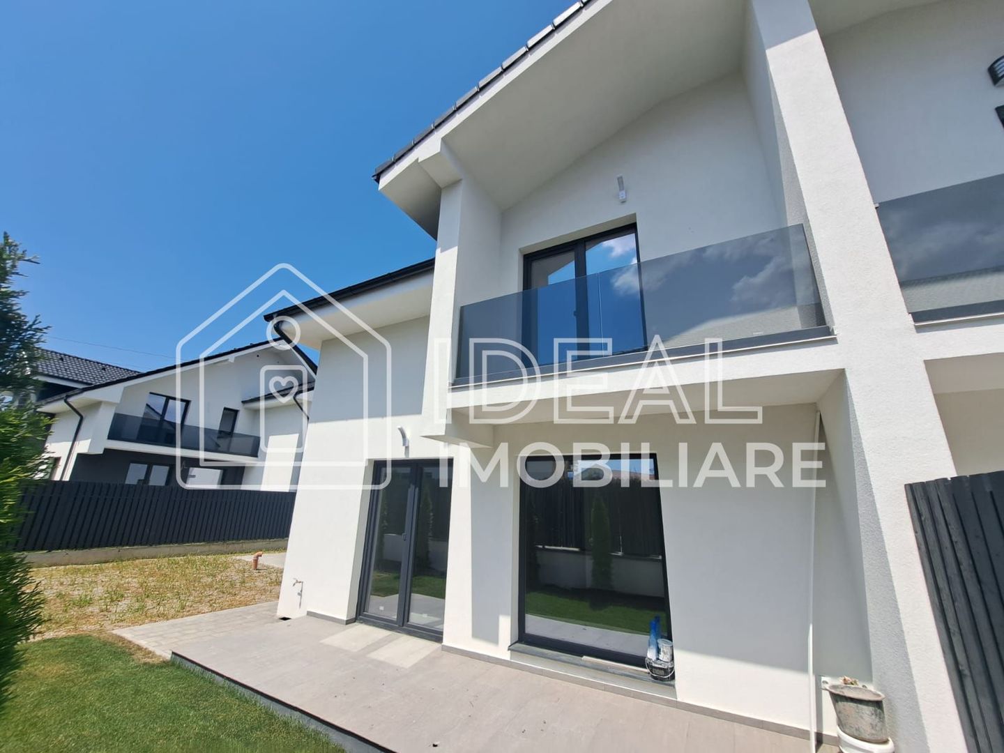 Casa Tip Duplex cu 4 camere, si gradina in Cartierul Arhitectilor - Poză 2