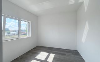 Duplex modern cu 4 camere si dressing I Mosnita Noua - Poză 7