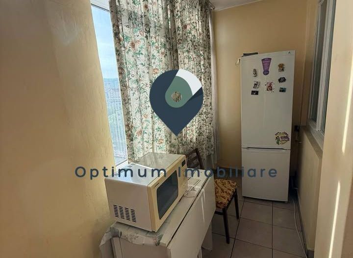 Garsoniera 28 mp + balcon in Manastur, etaj intermediar, zona Big ! - Poză 4