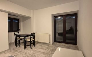 Apartament 2 camere, centrală proprie, modern, vedere spectaculoasă - Poză 4