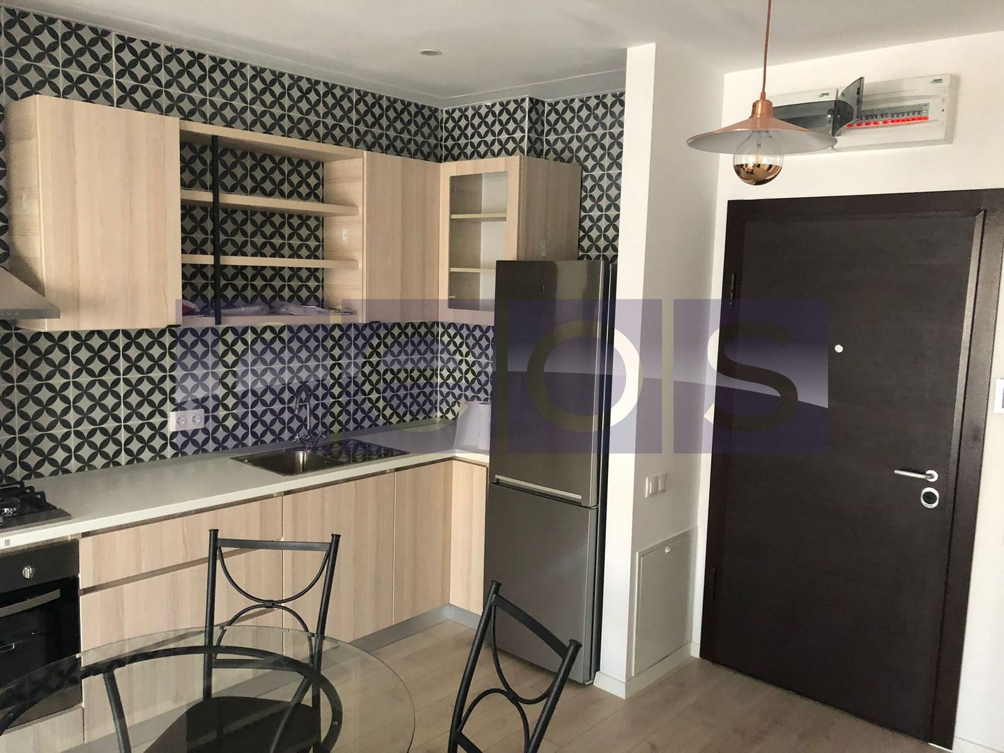 INCHIRIERE APRTAMENT 2 CAMERE | MOBILAT SI UTILAT | 50MP | LOC PARCARE - Poză 3