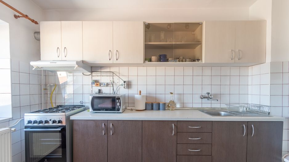 Apartament cu 2 camere decomandat de inchiriat Str.Bucuresti, 60mp - Poză 8