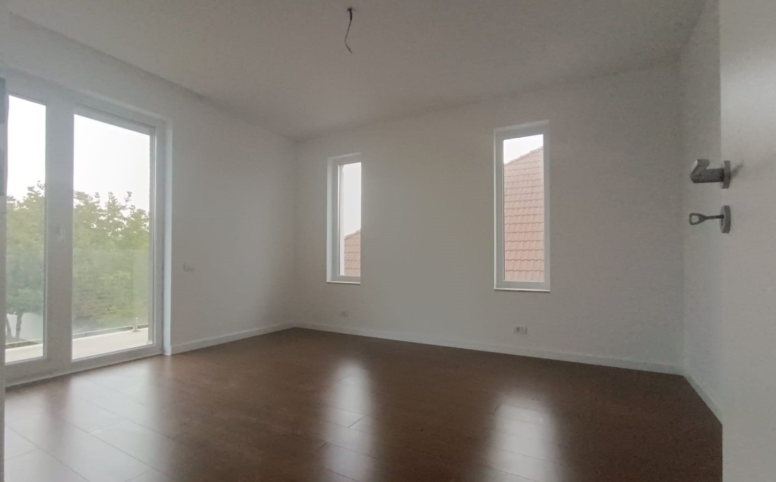 Vanzare casa moderna individuala zona rezidentiala Tunari - Poză 10