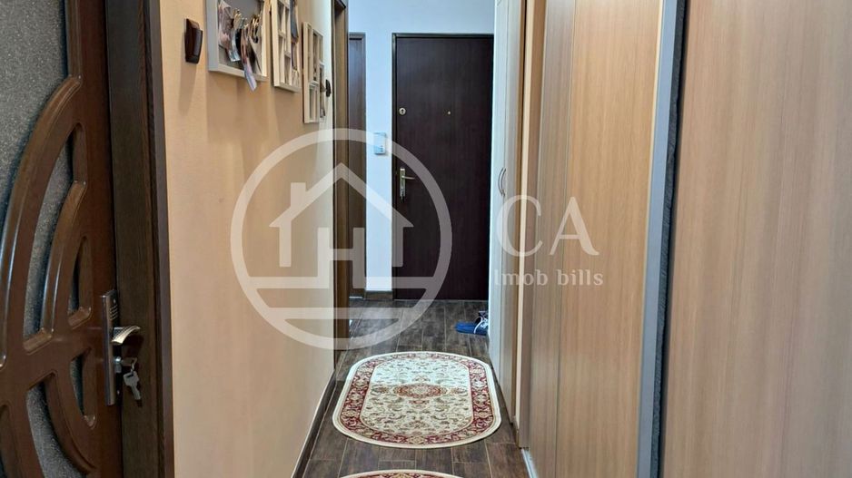 Apartament cu 3 camere de vanzare in Decebal, Oradea - Poză 9