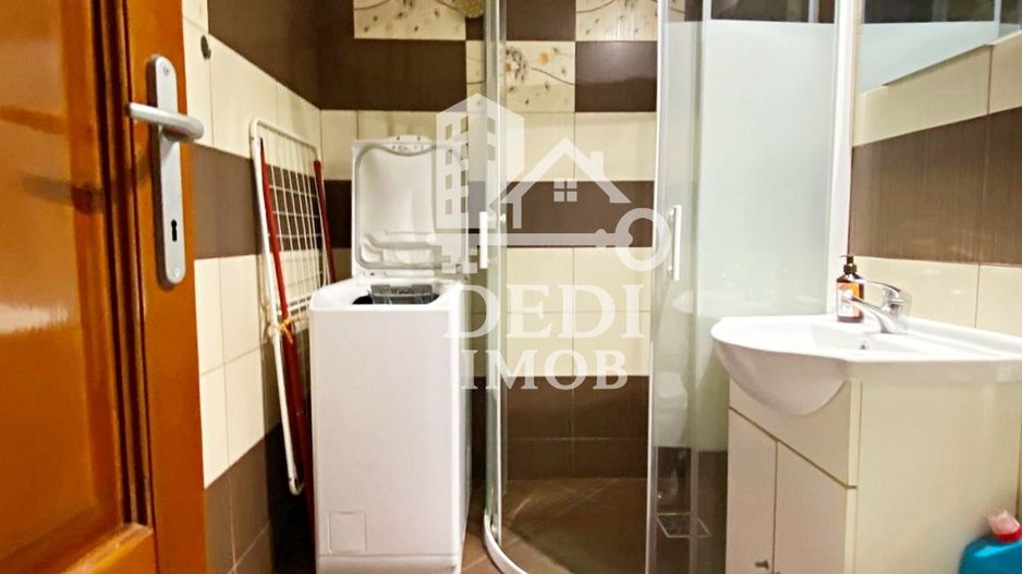 Apartament 3 camere de inchiriat in zona Rogerius, Oradea - Poză 12