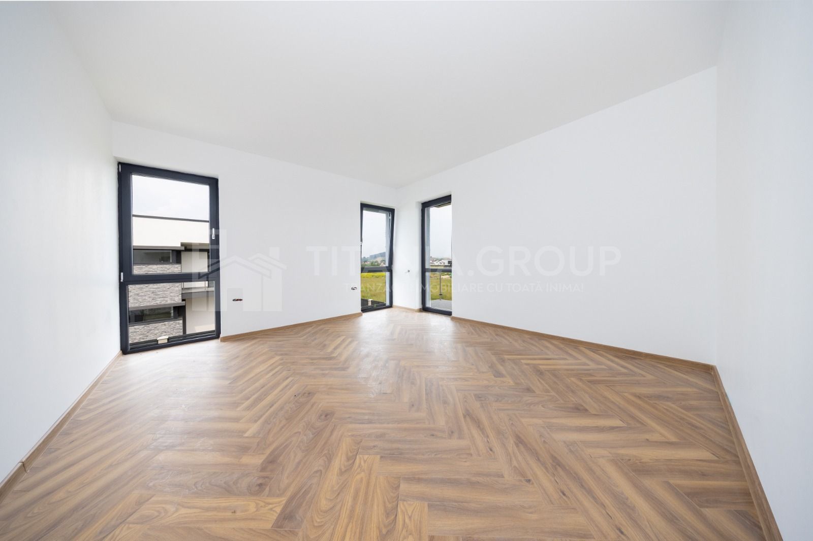 Casă individuală nouă , 4 camere, teren 519 mp, Sanpetru - Poză 4