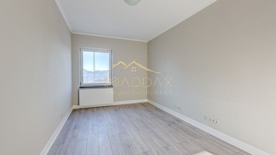 Vila ***400mp*** + Curte Proprie // zona Aviației - Poză 22