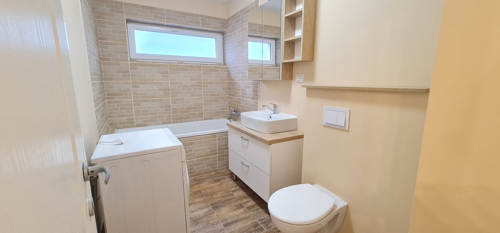 Casa 3 dormitoare mobilata utilata modern Cartier Izvor - Poză 7