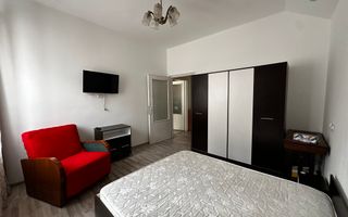 Ideal pentru investitie | 2 camere | Zona Str Horea - Poză 9