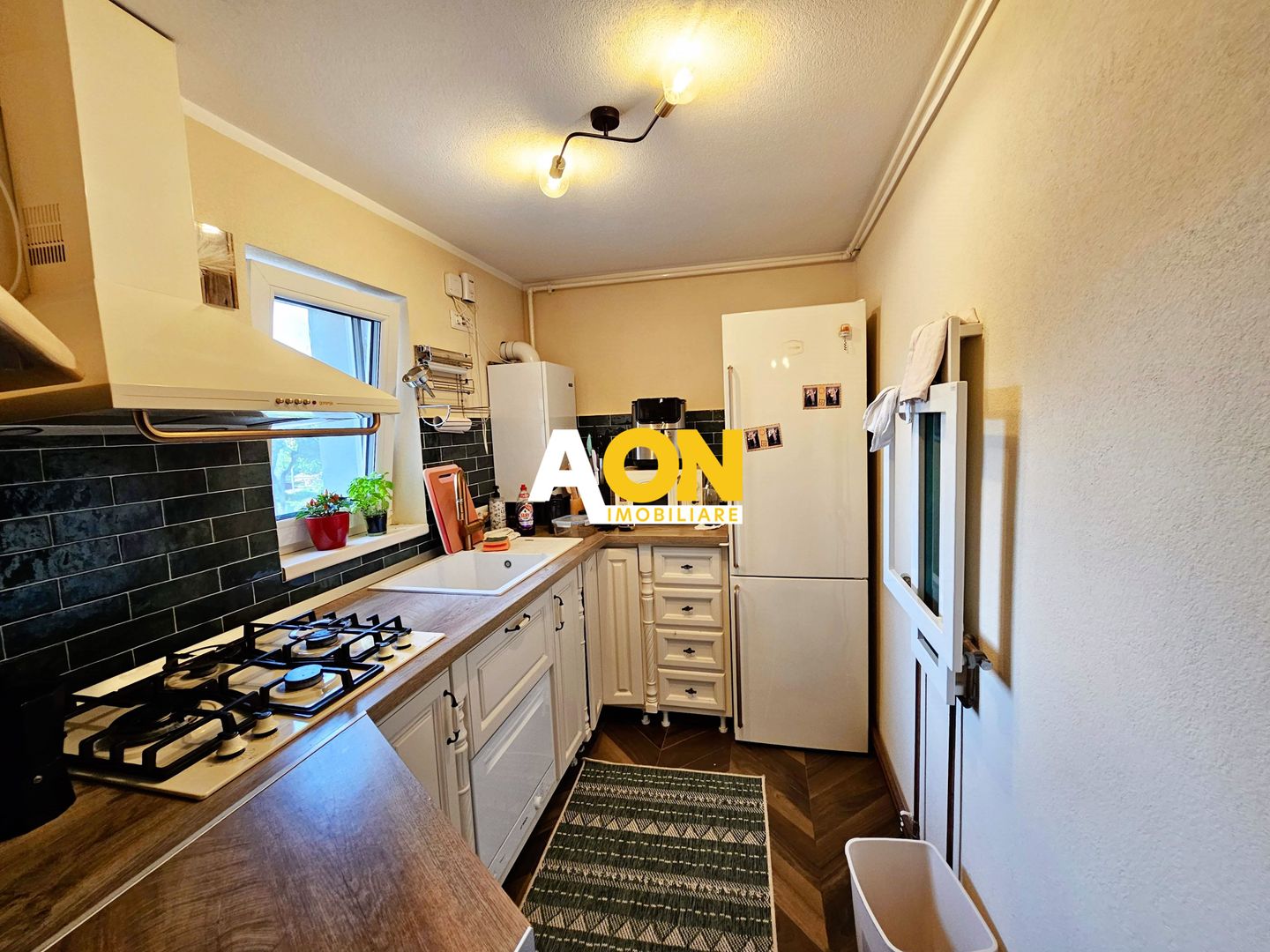 Apartament 3 camere, etaj 1 cu terasa, mobilat, utilat, zona Ampoi 3 - Poză 5