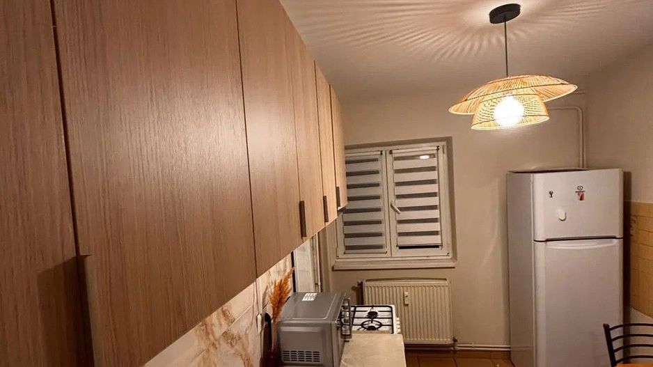 AP. 2 CAMERE- APARATORII PATRIEI, CENTRALA, PARCARE, METROU 7 MIN - Poză 6