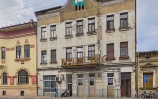 Apartament 3 camere ultracentral Oradea - Poză 1