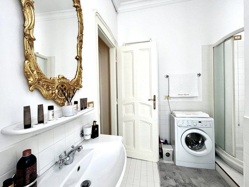 Tur virtual-2 camere, elegant arhitectural,  vedere in Piața Victoriei - Poză 21