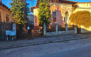 Casă cu arhitectură interbelică, 5 camere, teren 409 mp – Central - Poză 3