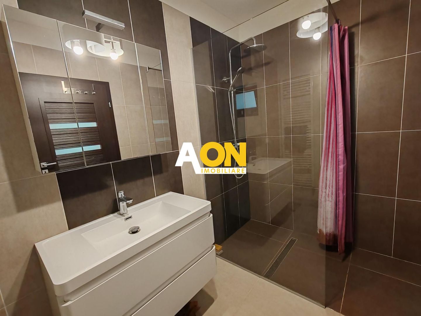 Casa 3 Camere, 179 mp Construiti, Teren 784 mp, Zona Cetate - Poză 13