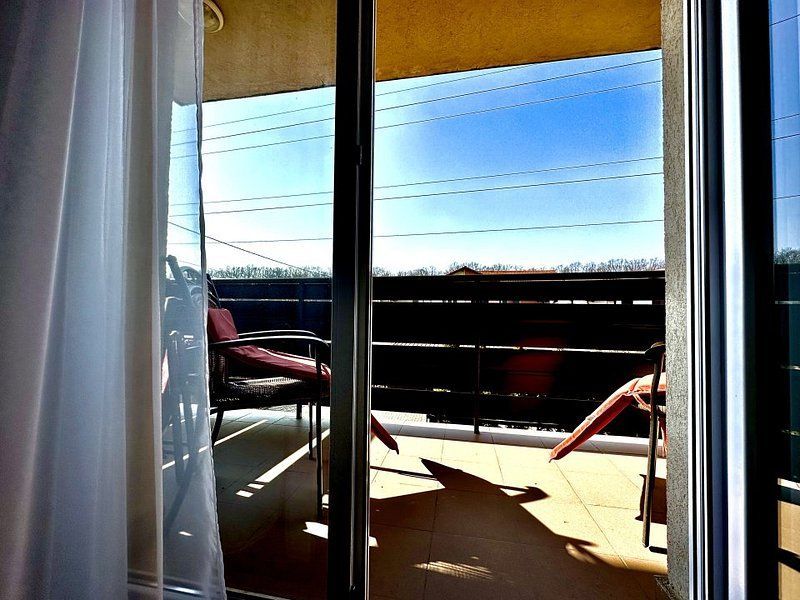 Apartament elegant -curte proprie - garaj - Poză 30