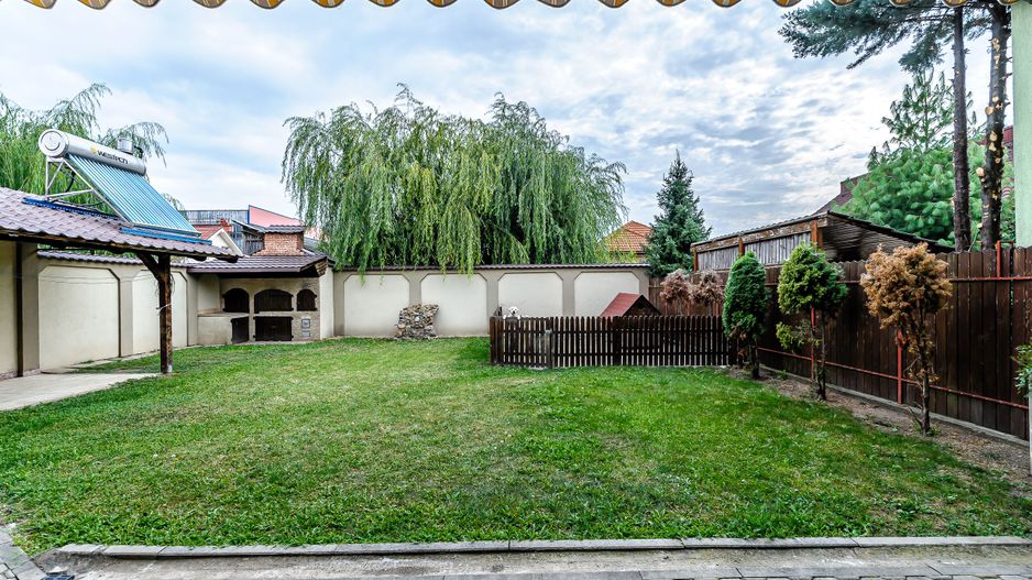 Vilă moderna în cartierul Funcționarilor - Poză 11