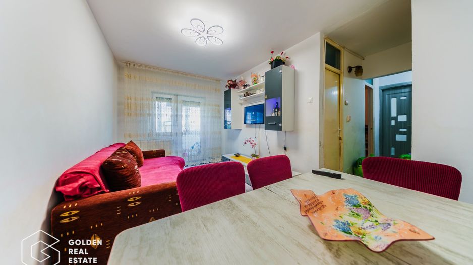 Apartament 3 camere, decomandat, Confectii, comision 0% - Poză 3
