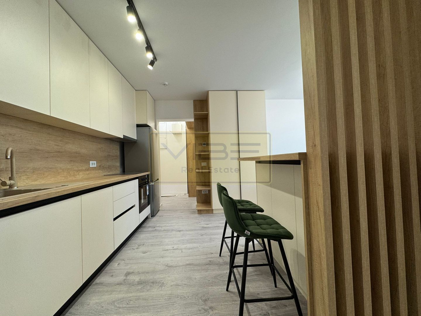 Apartament 2 camere Poitiers Towers Continental - Poză 2