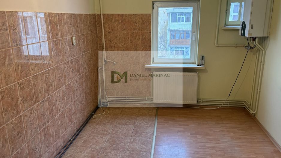 Apartament cu 3 camere intr-o zona premium - cartierul Exercitiu - Poză 4