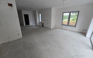 Studio 49,35 mp + 44 mp curte + 21,35 mp terasele + loc de parcare - Busteni - Poză 1