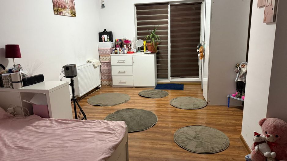 Garsoniera de vanzare Chiajna-  Rosu - Poză 1