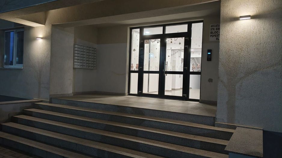 2cam.dec.mob-util-impecabil-disp.imed/3min metrou - Poză 18