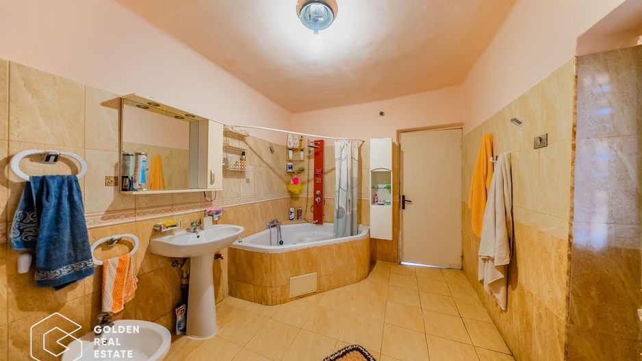 Casa Frumuseni cu teren 1365 mp, comision 0% - Poză 13