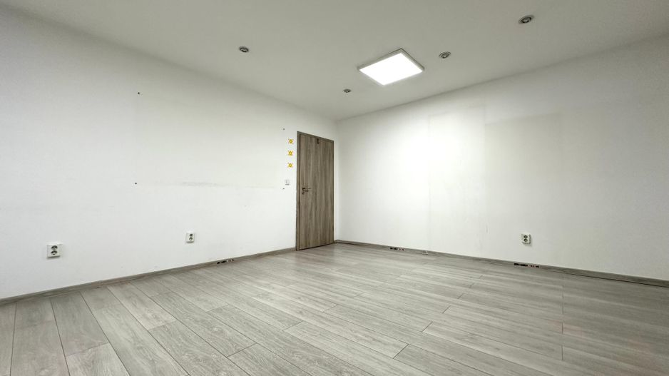 Spațiu de birouri 182 mp cu parcare inclusă - Poză 3